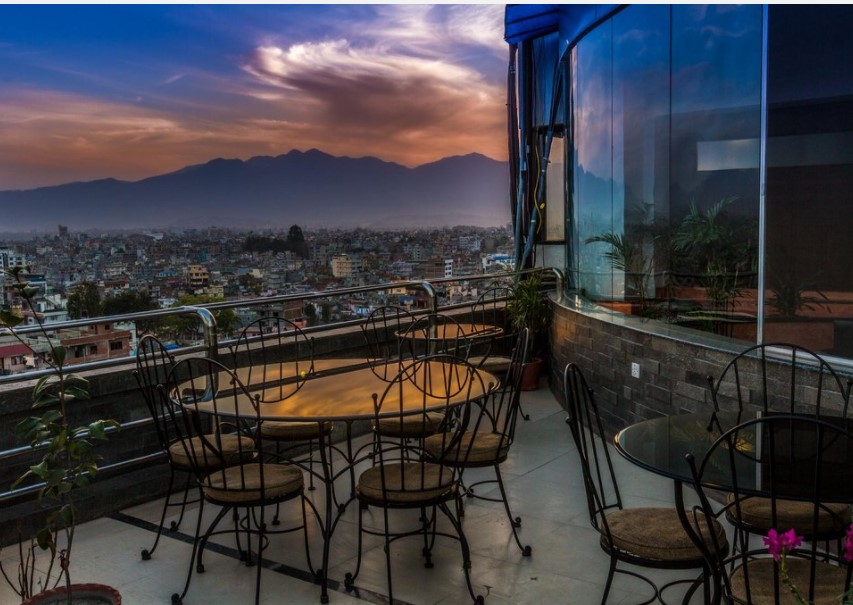 cloud zero rooftop view restaurant in kathmandu